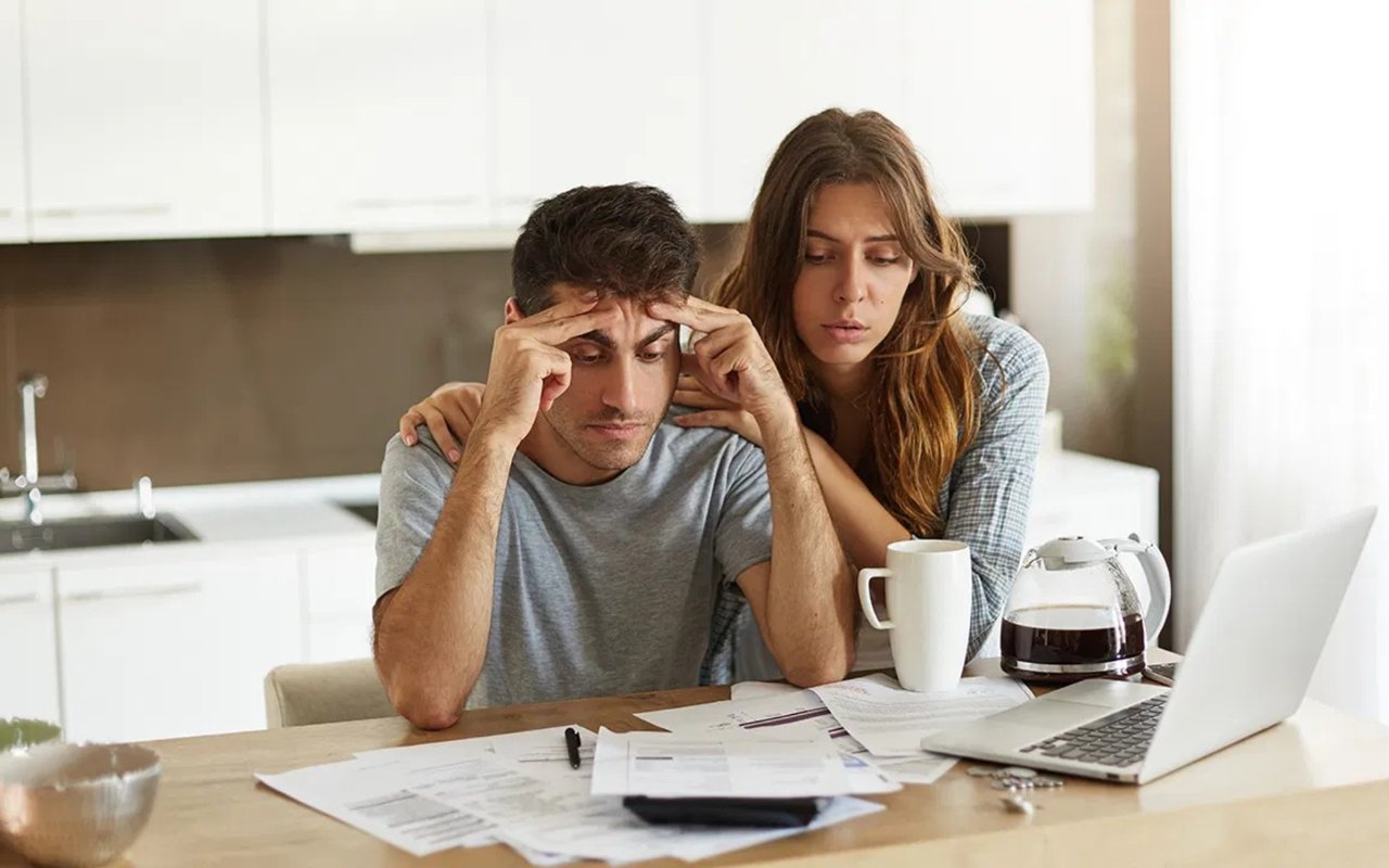 Avoiding Financial Stress