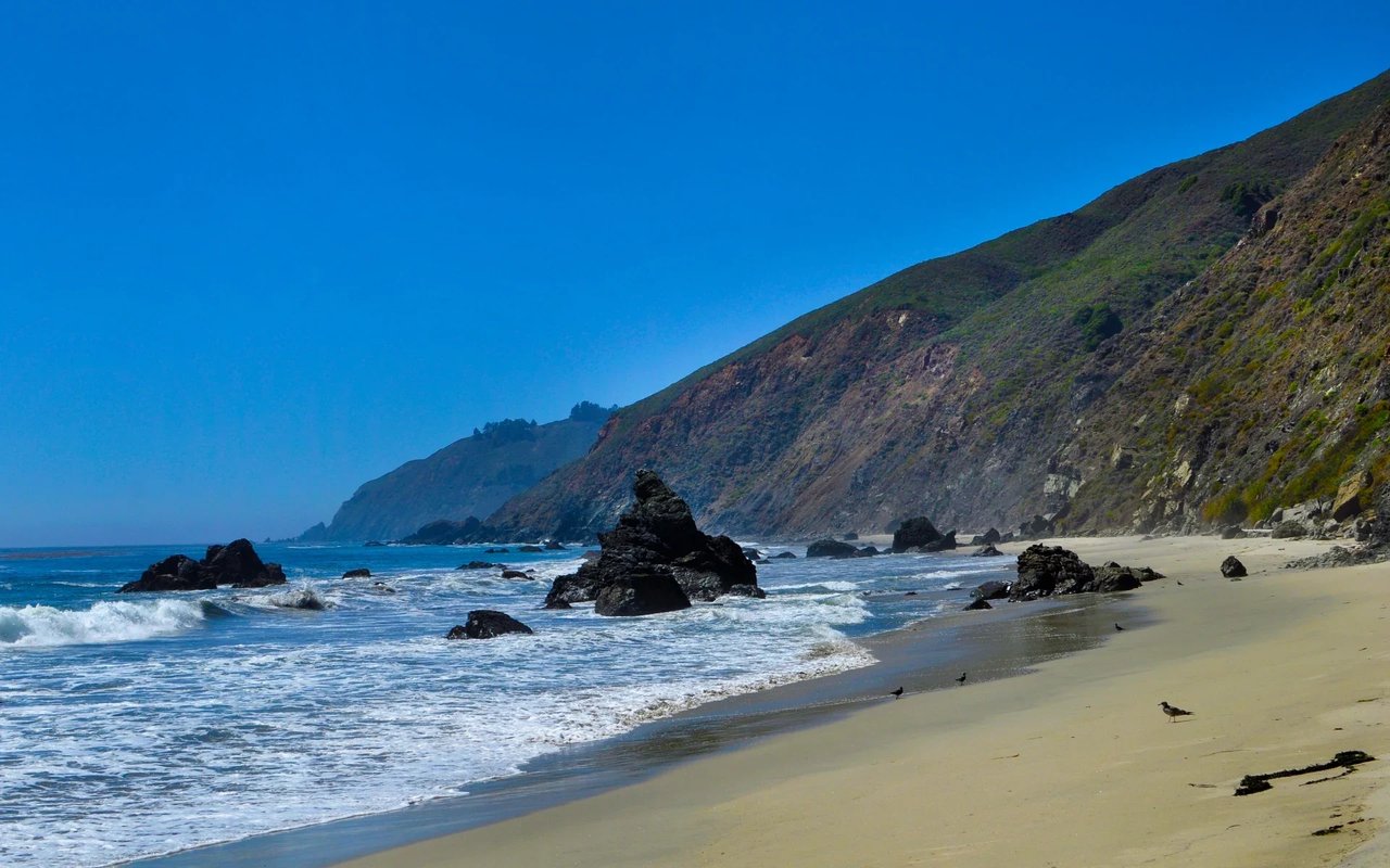 COAST RANCH - BIG SUR LUXURY RENTAL