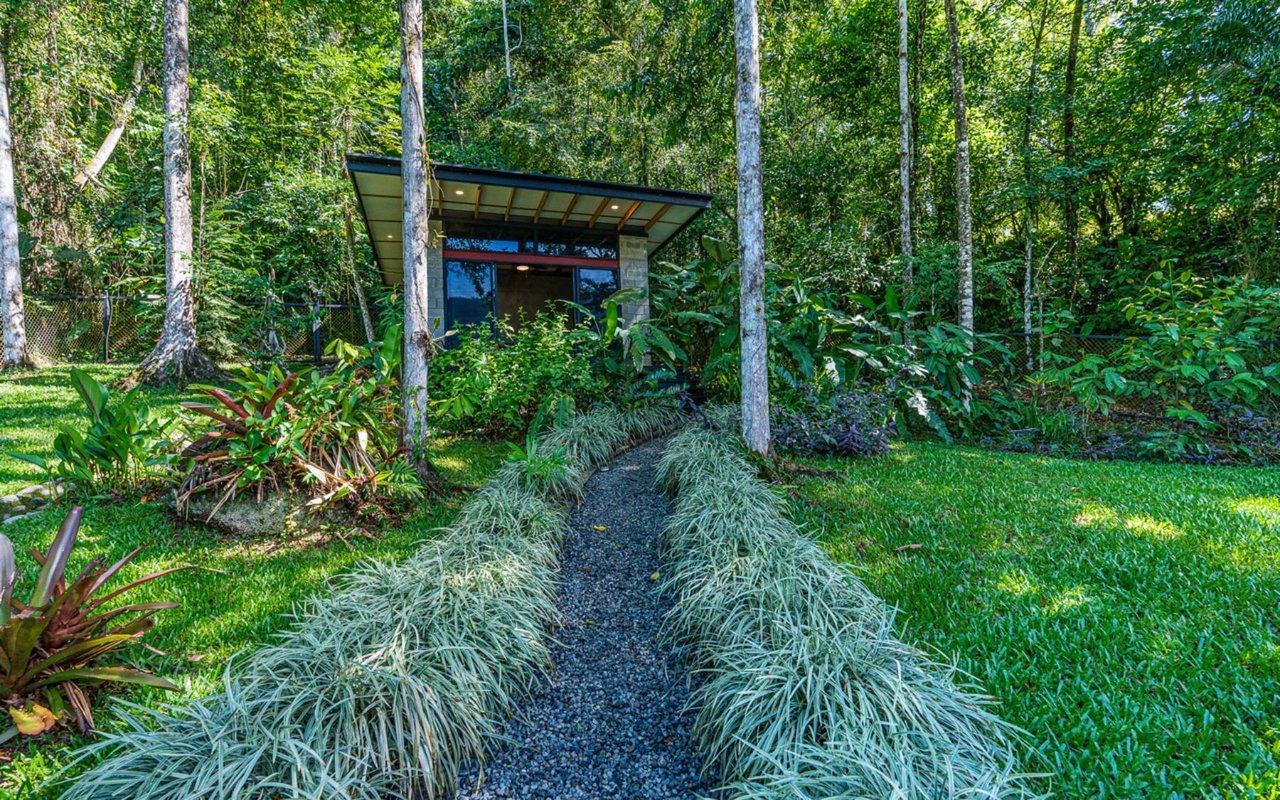 Off-Grid Regenerative Homestead, Perez Zeledon, San Jose