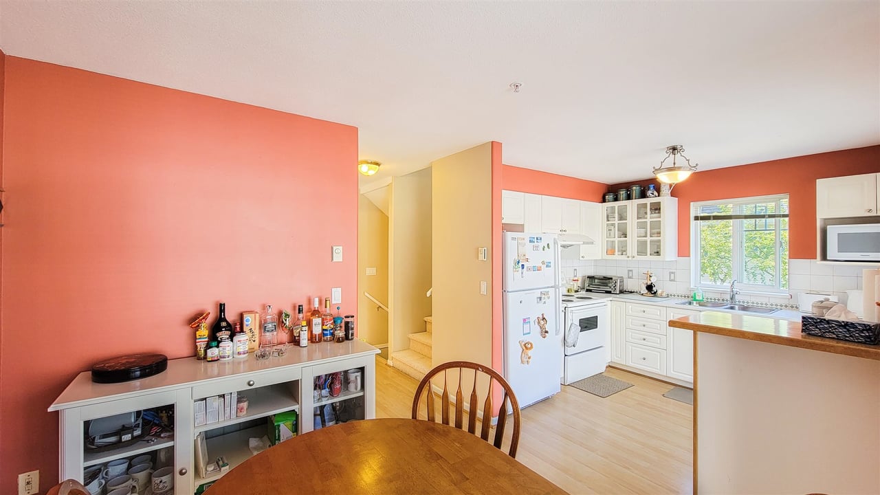 29-8930 Walnut Grove Dr