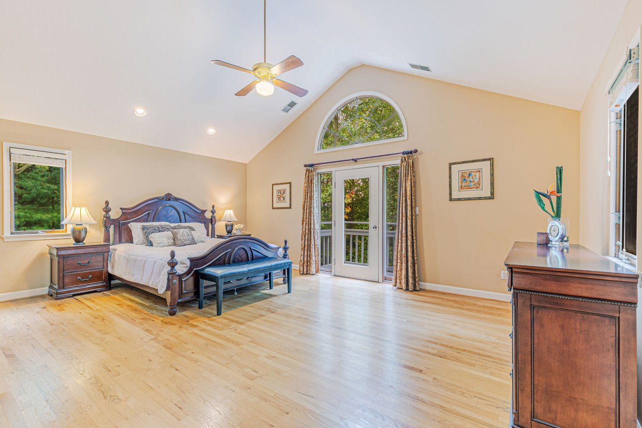 9225 Vendome Drive, Bethesda MD 20817