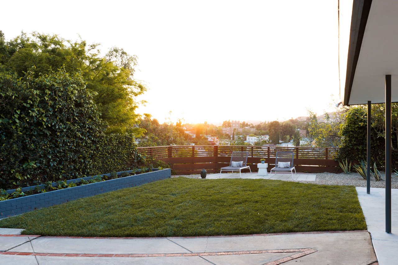 An Atomic Ranch in Silver Lake