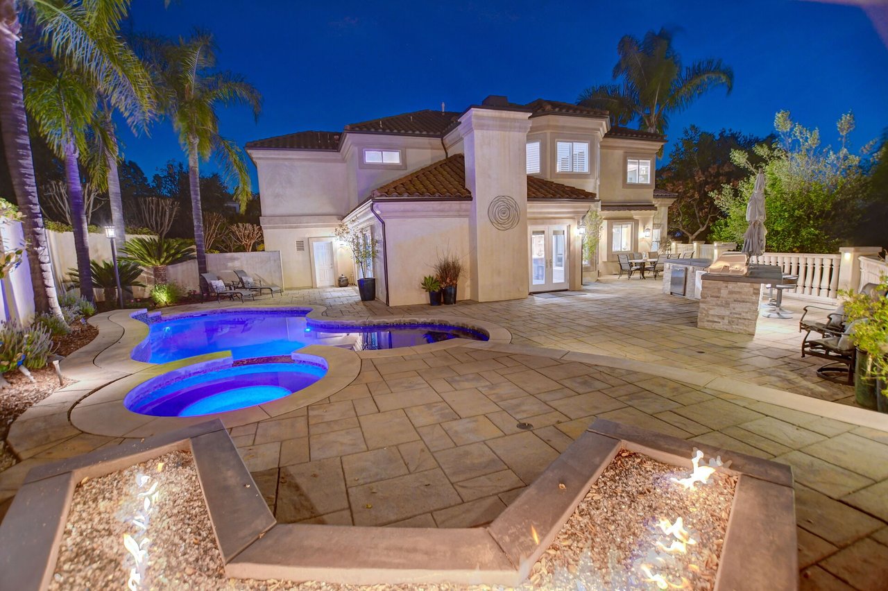 7179 Las Brisas
