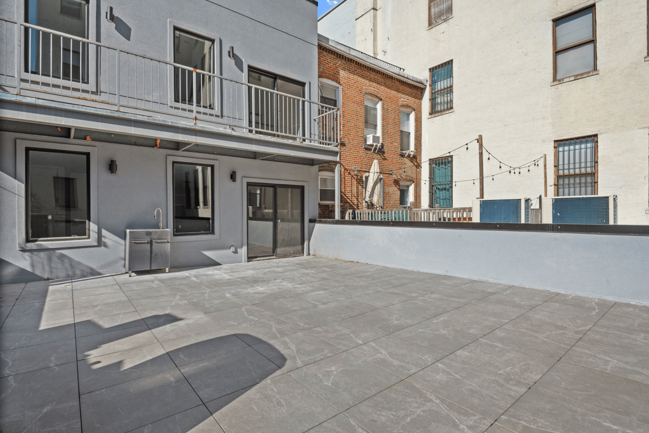 177 SMITH Street 2