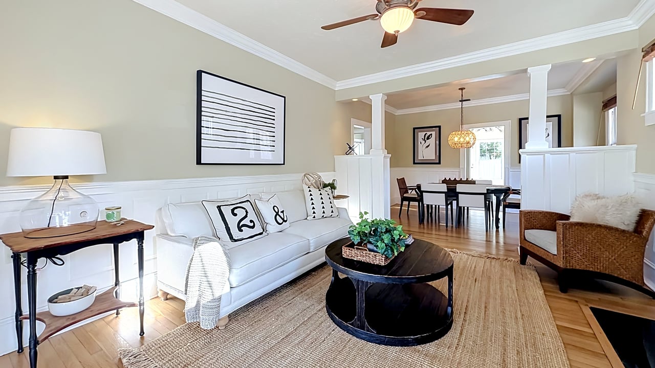 Charming 1925 Bungalow with Guesthouse in Orlando's Colonialtown