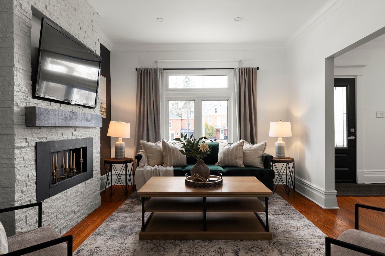 36 Sophia Street West, Barrie