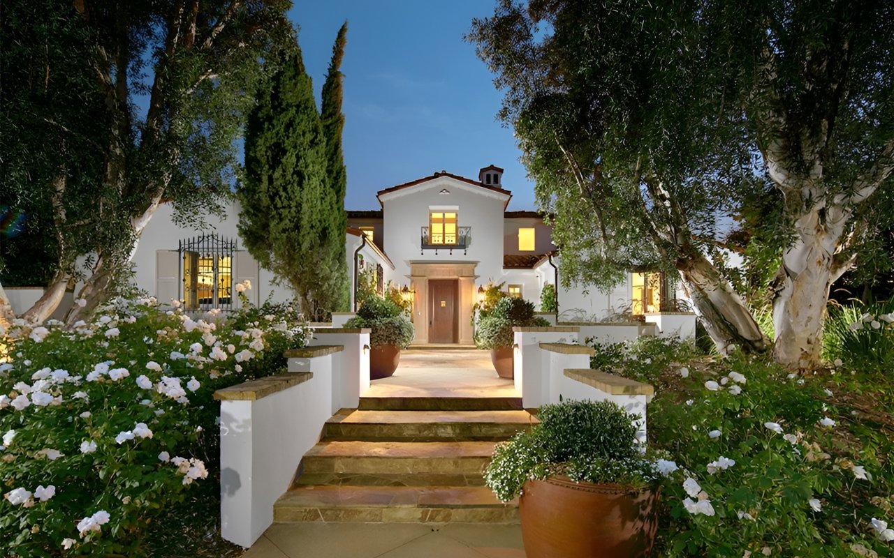 Picture Perfect with Postcard Views