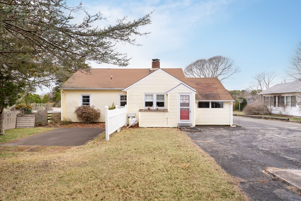 12 Bishop Avenue