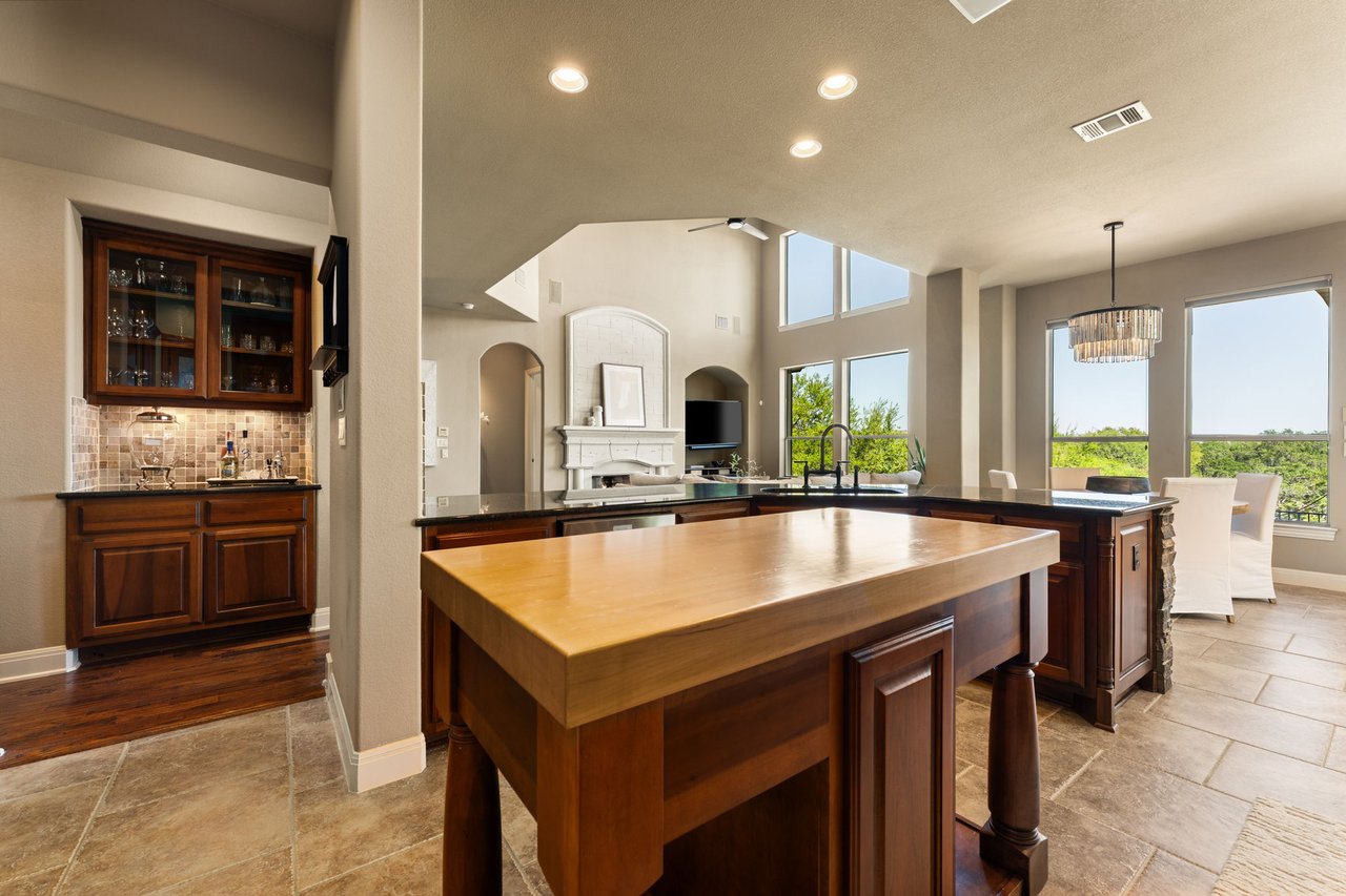 205 Emerald Ridge DR