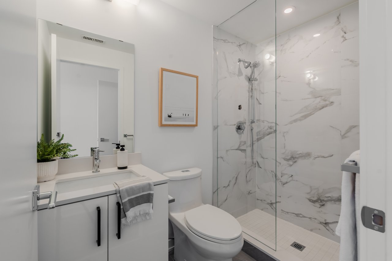 35 Birchcliff Ave #35