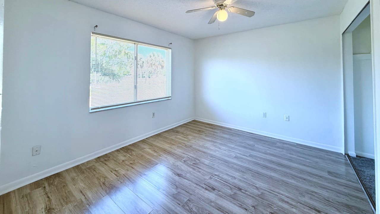 Spacious Ground-Floor Apartment for Lease in Winter Springs