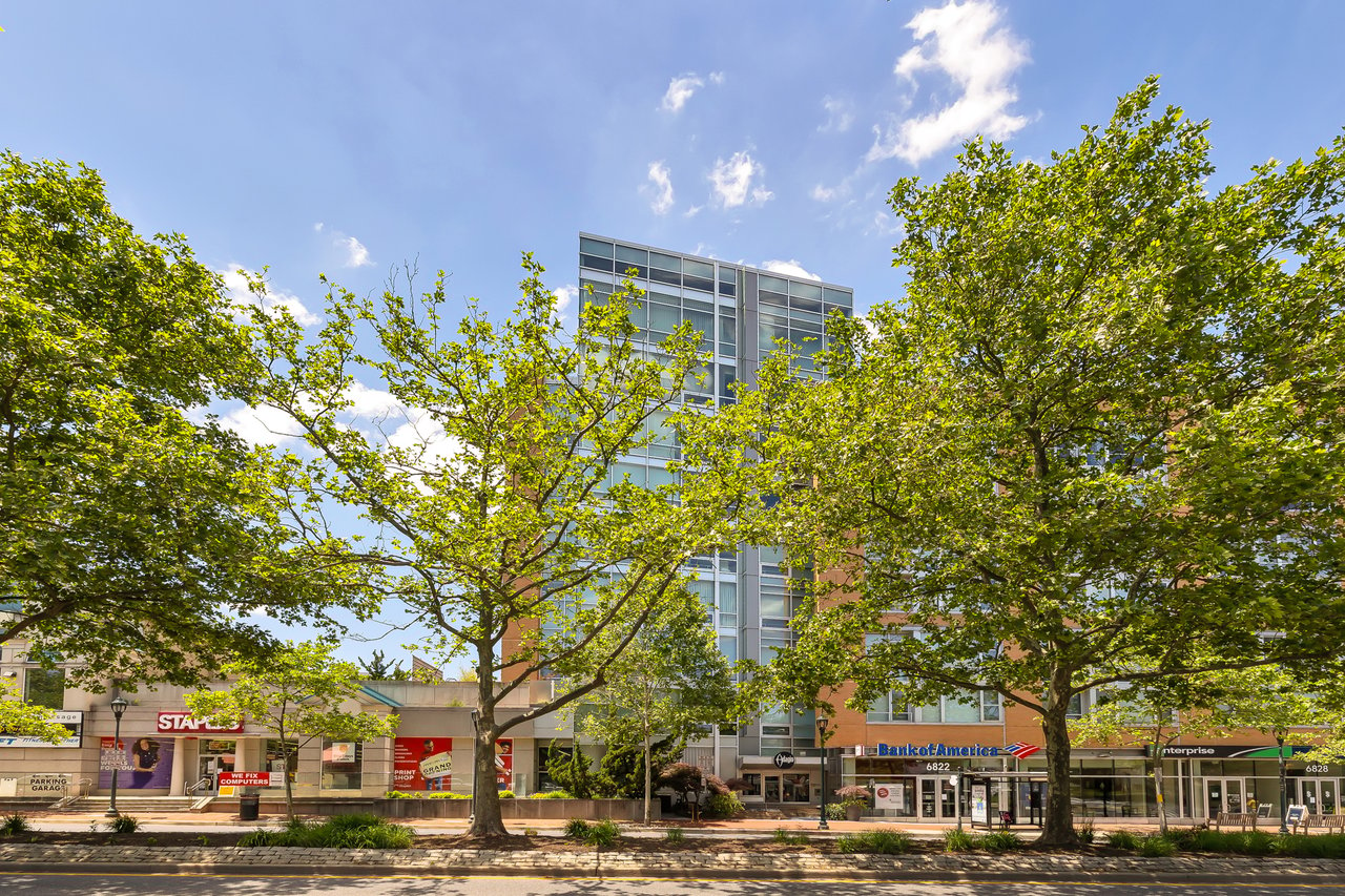 6820 Wisconsin Ave, Unit 6009