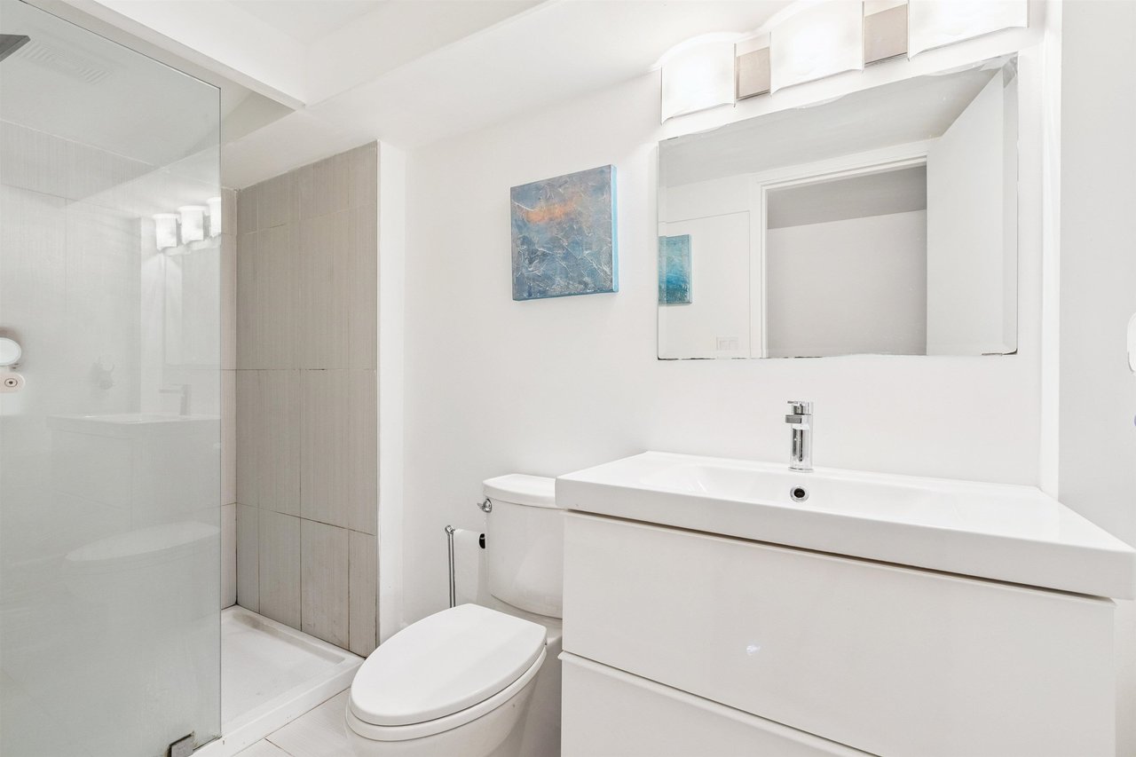 6820 Hycroft Road, West Vancouver