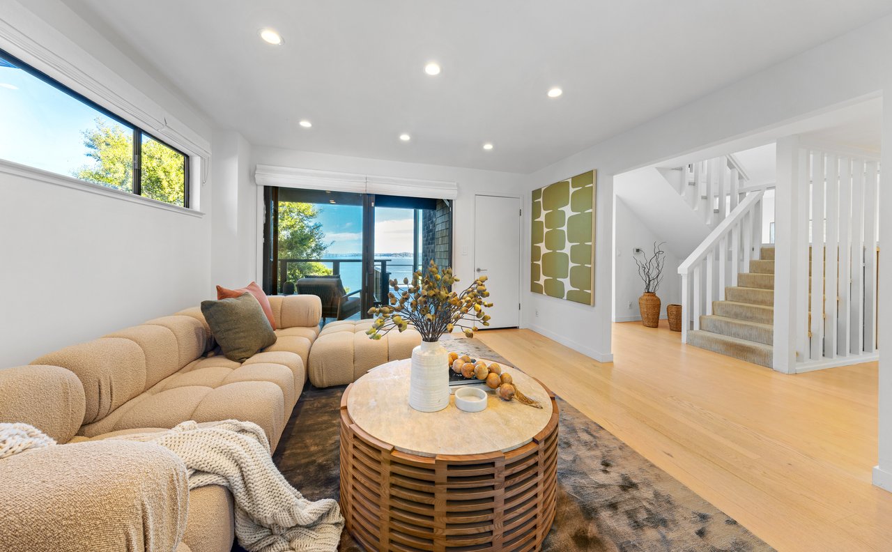 Gated View Residence on the Water