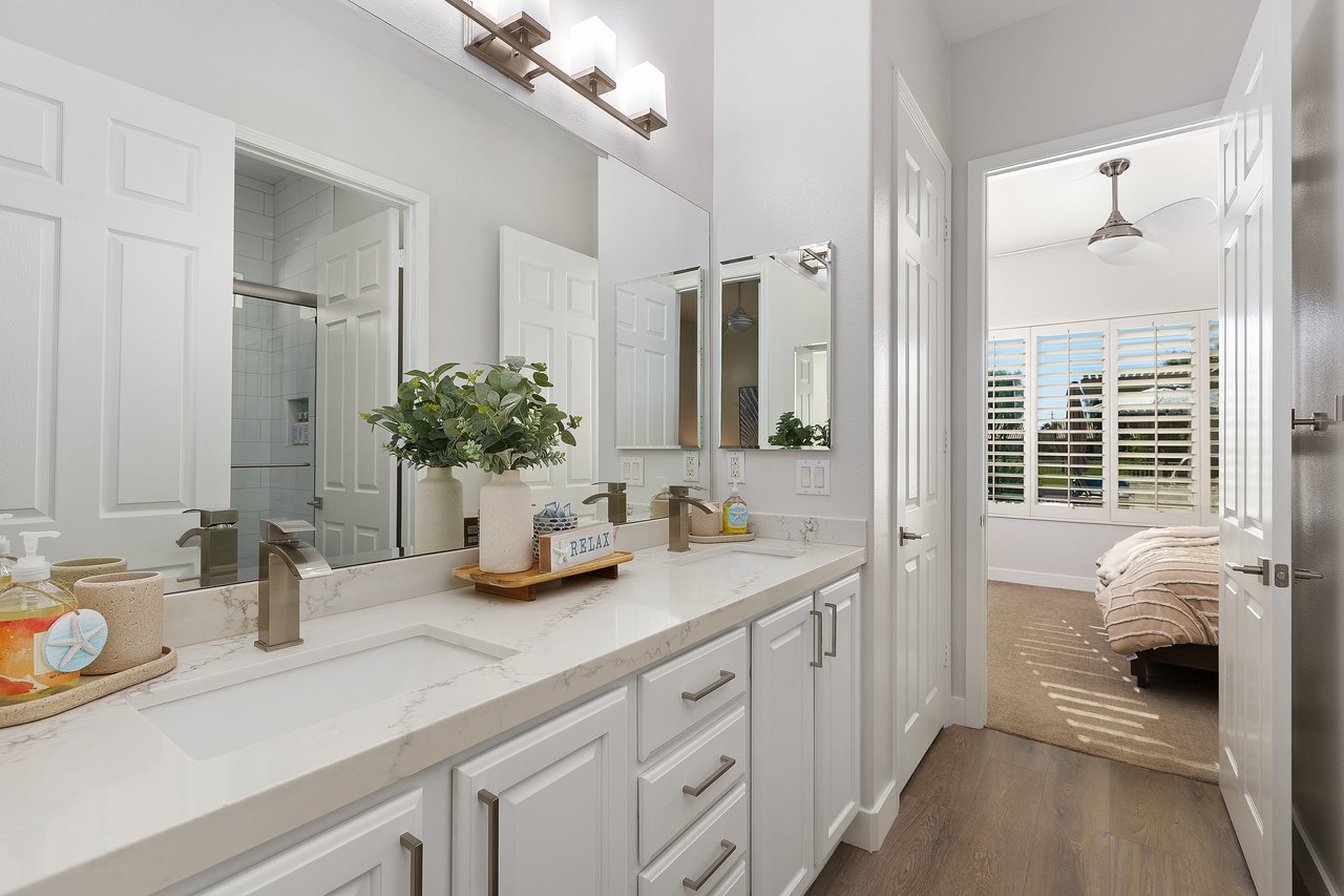 Poolside & Par on San Mateo