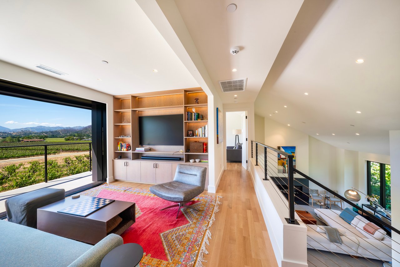 Contemporary Grove