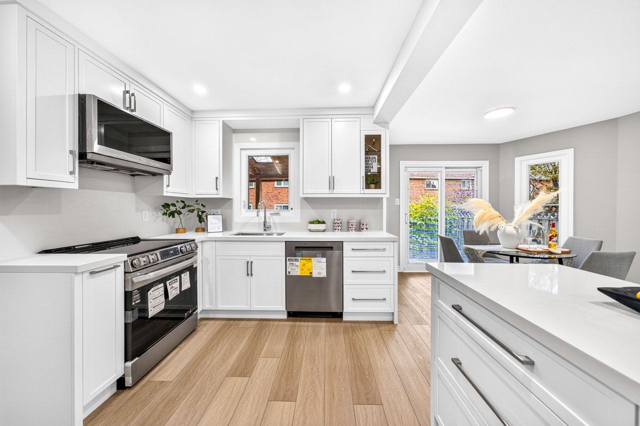 109 Valleymede Dr