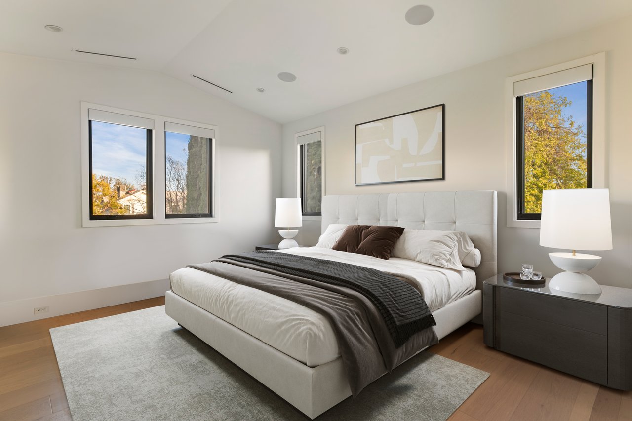 4533 Gentry Ave, Studio City