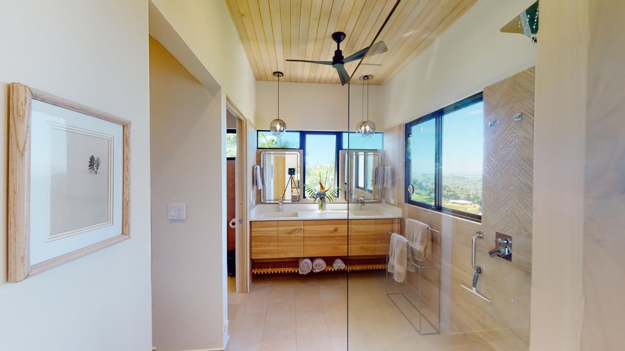 Elegant, Modern Ocean View Home on 2.75 Acres