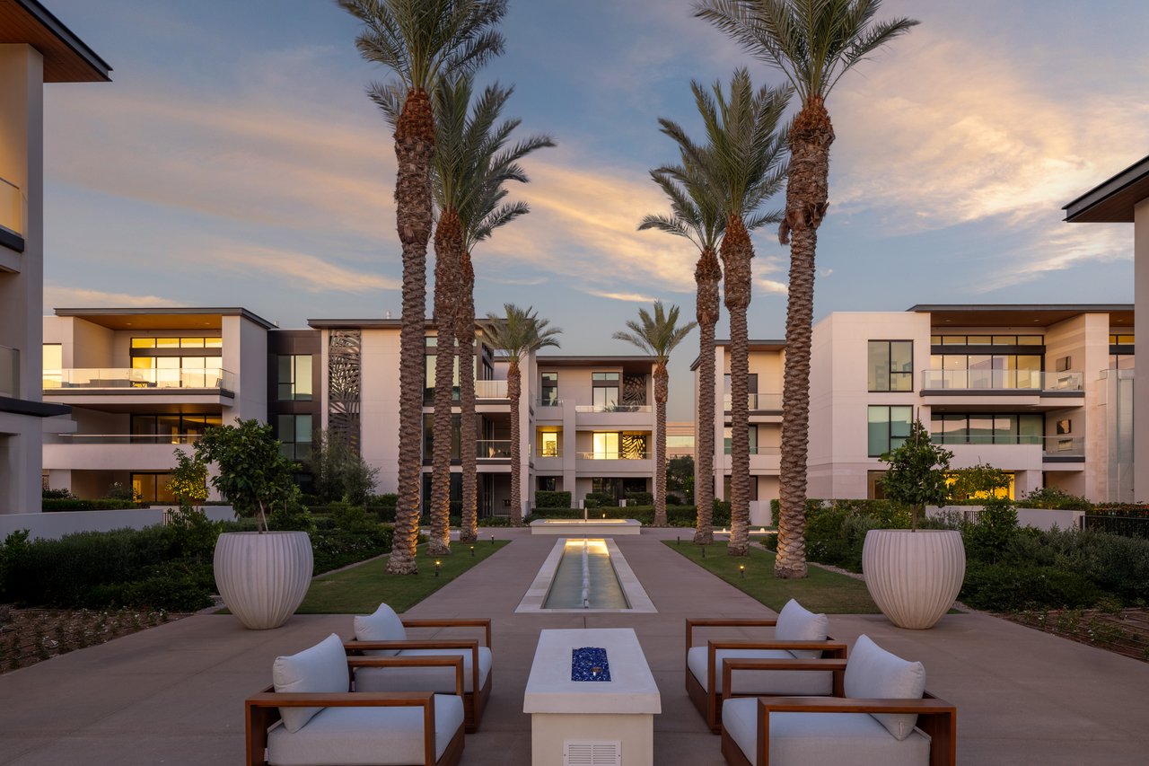 6587 N PALMERAIE Boulevard, 1050