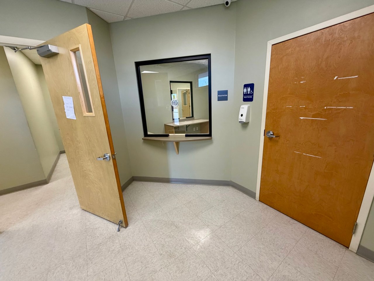 514 Mary Esther Cut Off NW