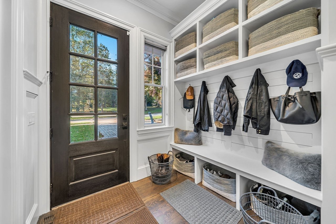 48 Country Club Road