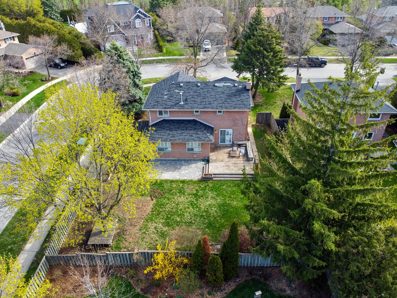 438 Claremont Cres