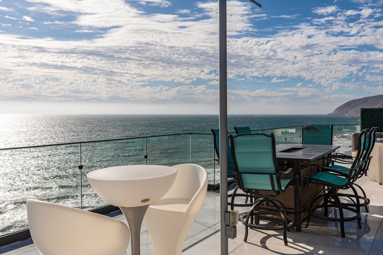 11350 Pacific Coast Hwy