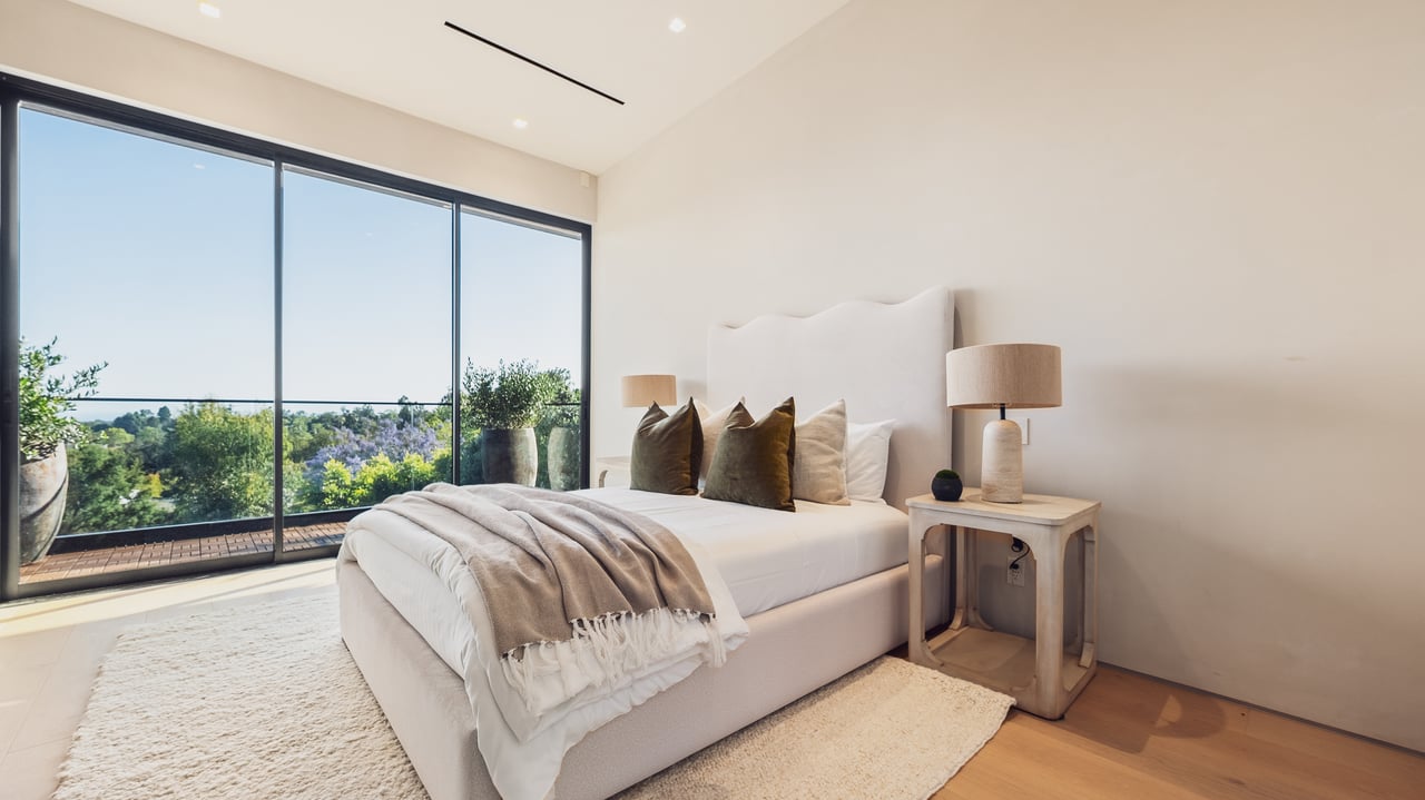 12026 Benmore Ter, Brentwood