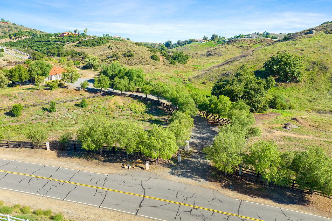 40575 Calle De Suenos