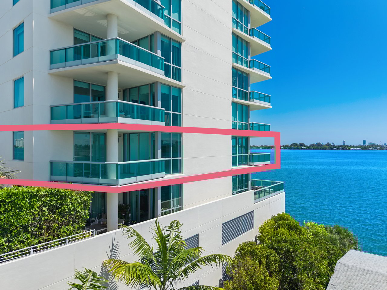 Cielo on the Bay 504