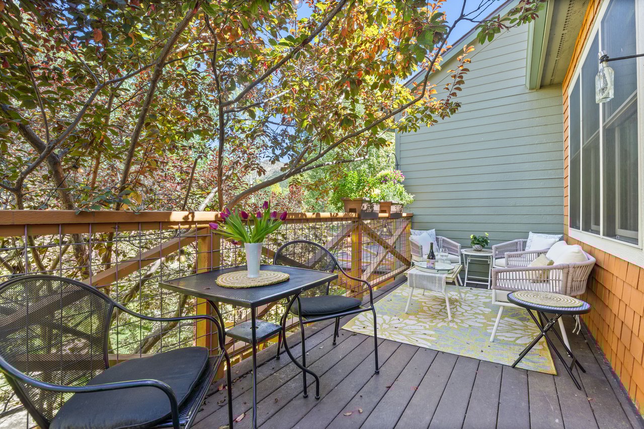 Fully Remodeled End Unit with Designer Luxury