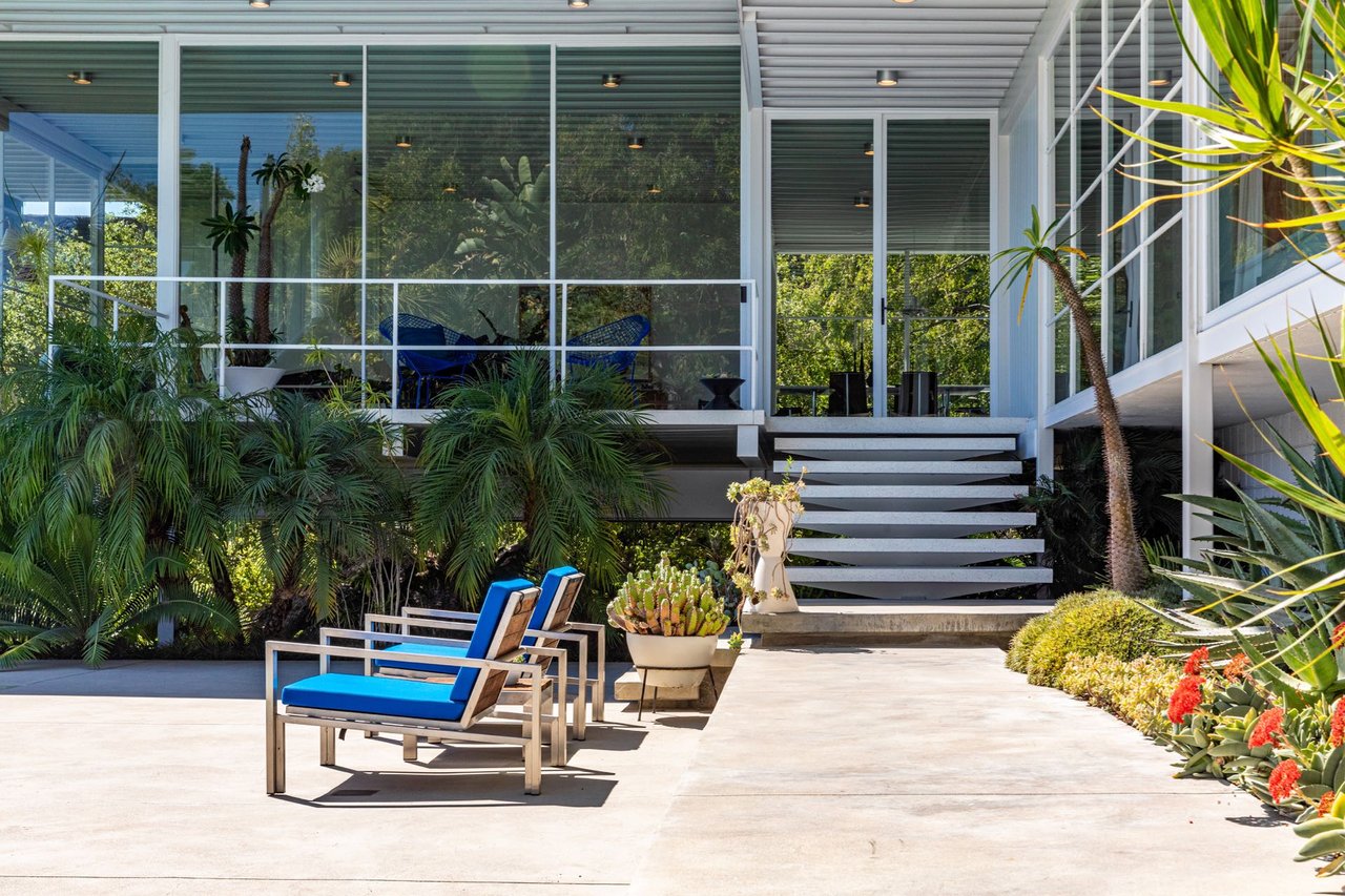 The Steel House :: Neil A. Johnson, AIA