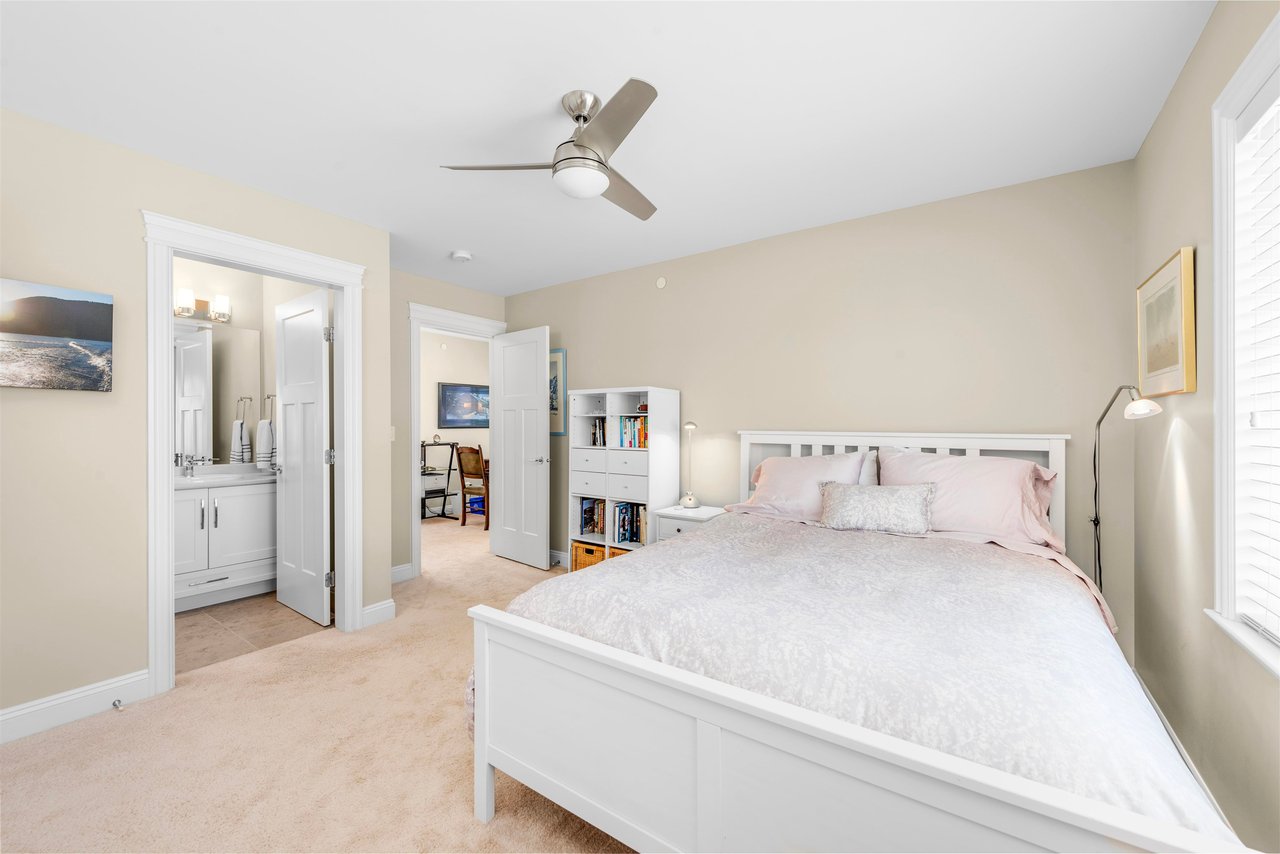 1833 Swan Rd