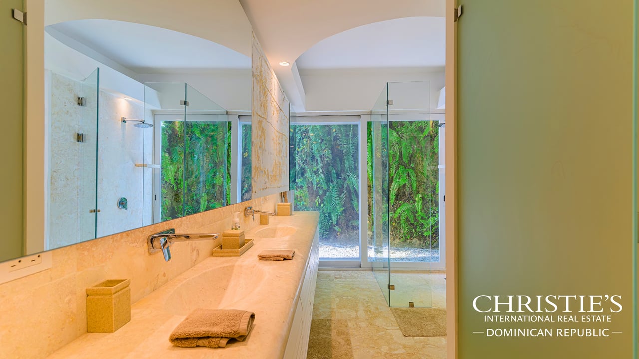 Luxury Ocean View Villa in the Puerto Bahía Resort Community