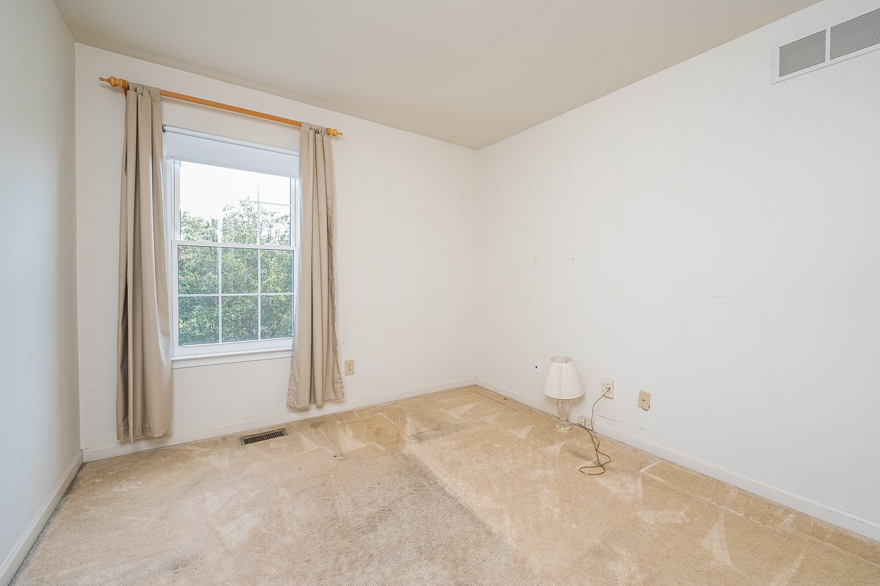 1247 Colonial Drive