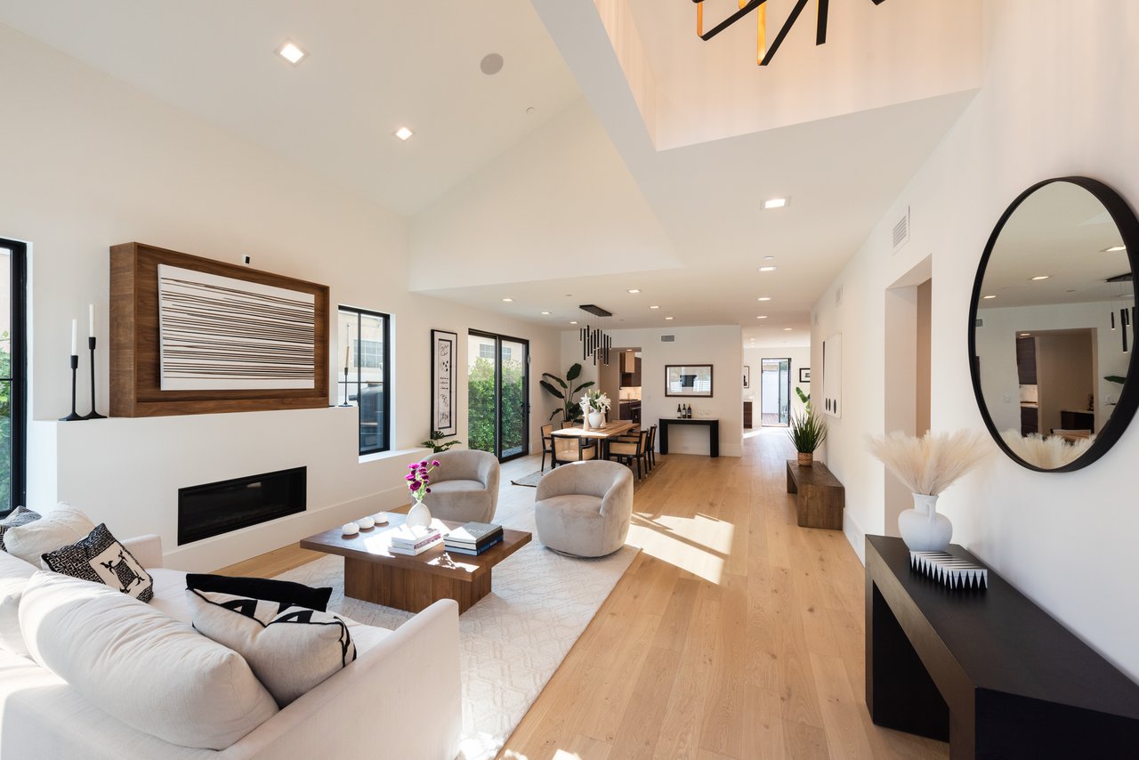 4153 Vantage Ave, Studio City