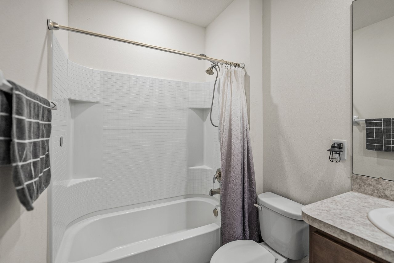 10951 PENNY GALE LOOP