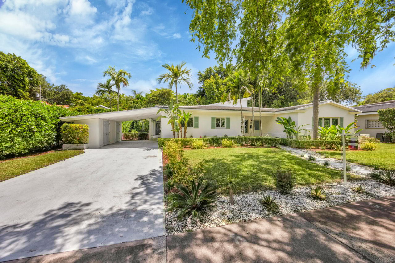 Coral Gables Beauty Just Listed