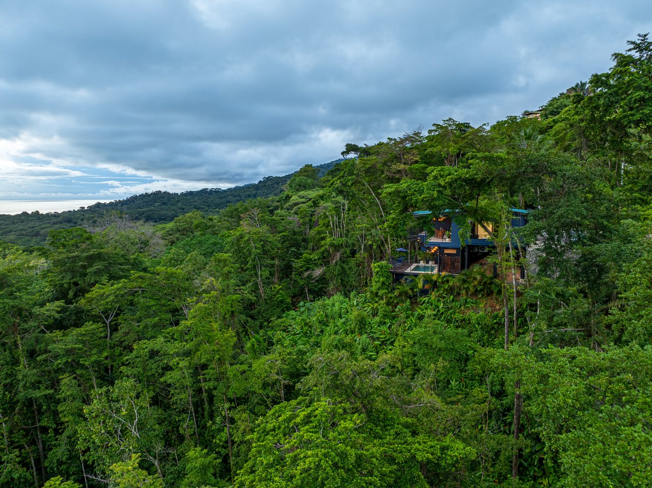 Villa del Altamonte, Best Ocean View Home in the Hills of Uvita.