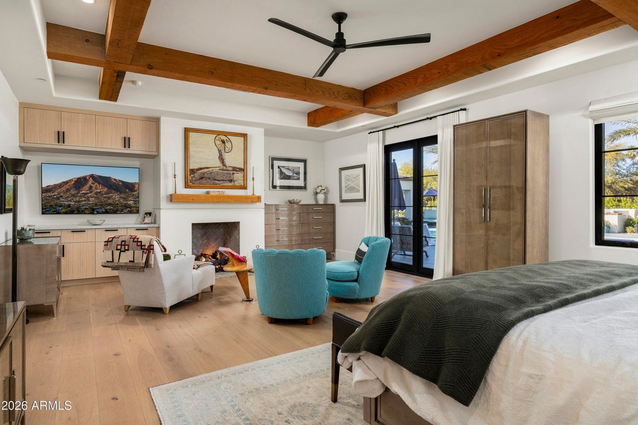 5432 E VIA DEL CIELO