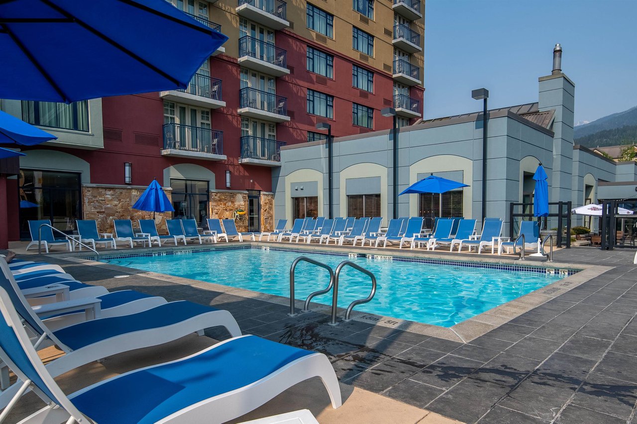 428/430-4050 Whistler Wy