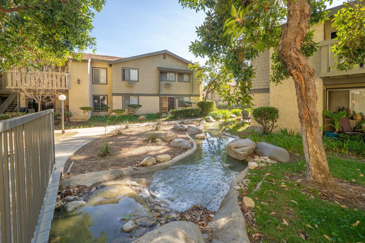 960 E Bonita Avenue 91