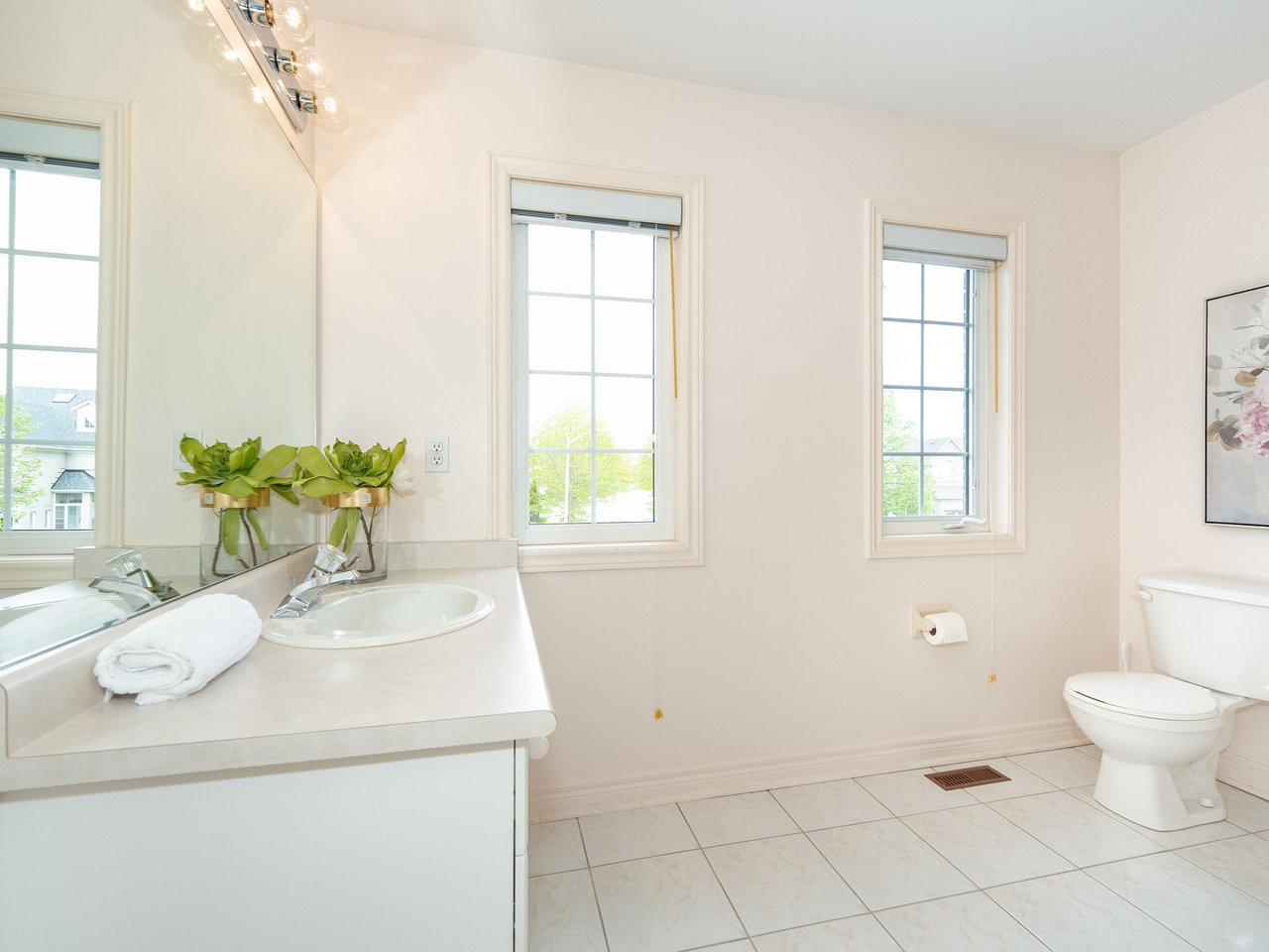 15 Rushingbrook Dr