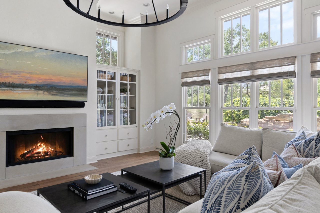 9123 Spinning Leaf Cove