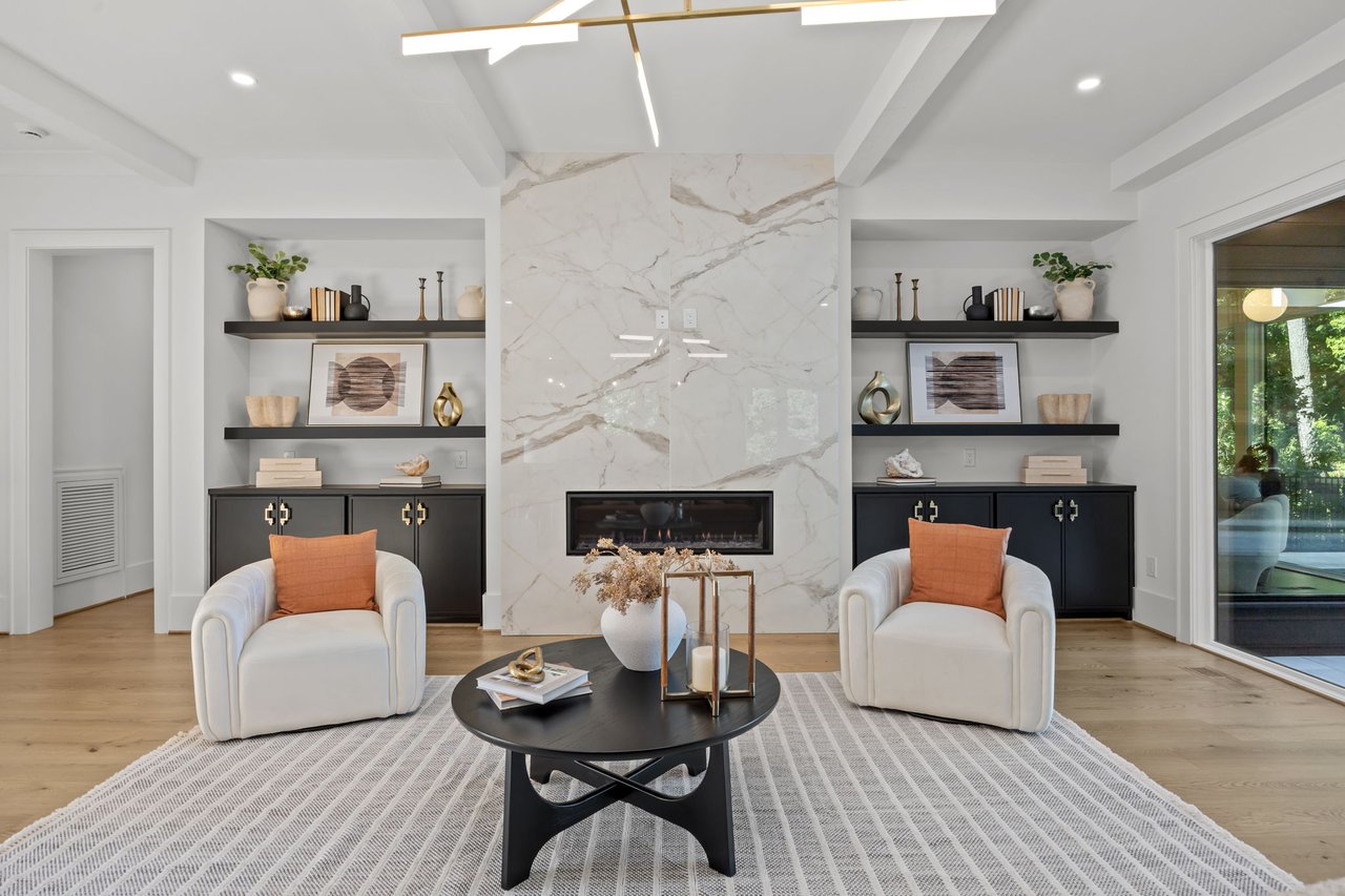 2419 Medway Dr