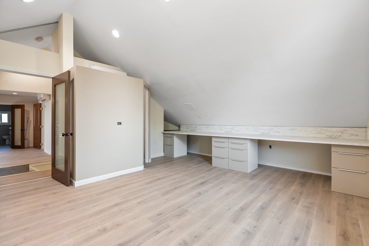 1810 Westmoreland Blvd, Los Angeles