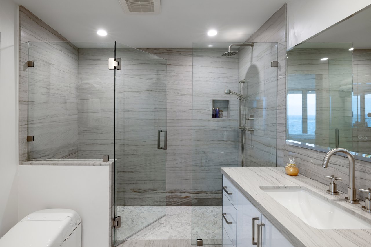 1585 S Coast # 31