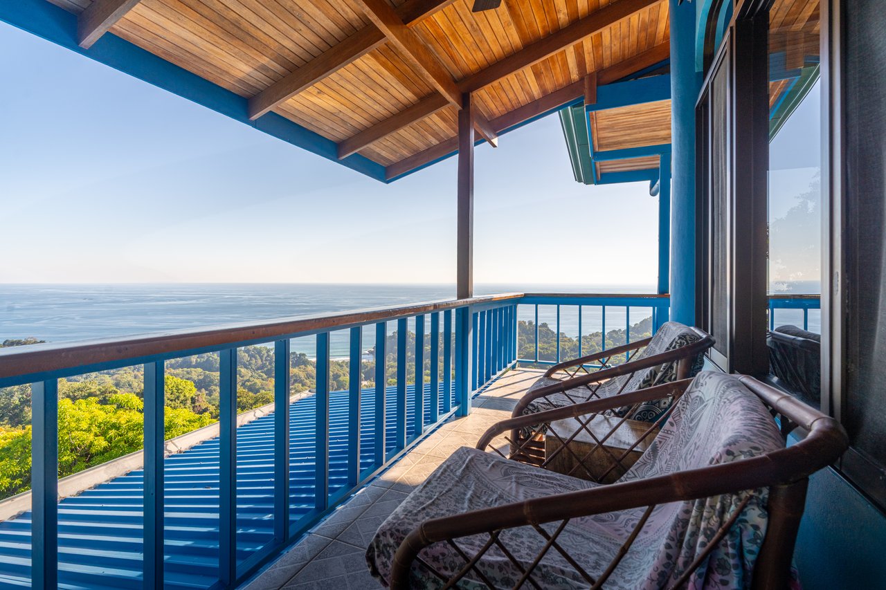 Casa Vista Harmonia, Legendary Ocean Views and Sustainable Living!