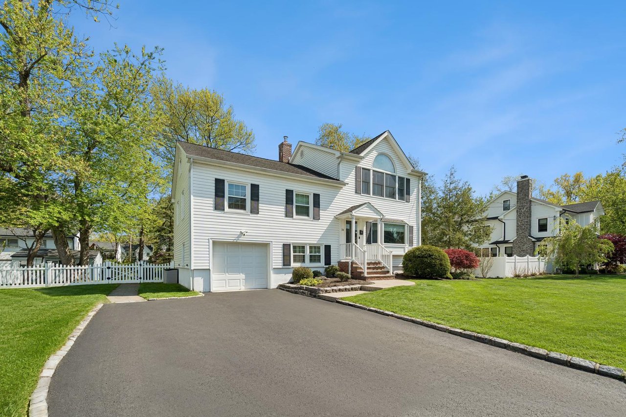 34 Moss Ave, Westfield, NJ 07090